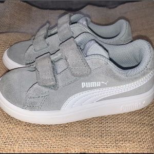 Puma toddler sneakers